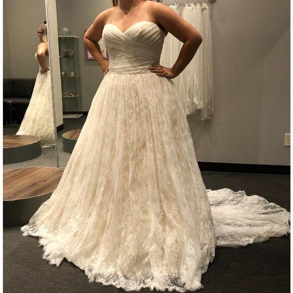 Maggie Bridal by Maggie Sottero - Picture 4 of 6